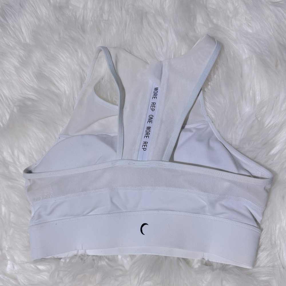 Zyia active white sports bra size M